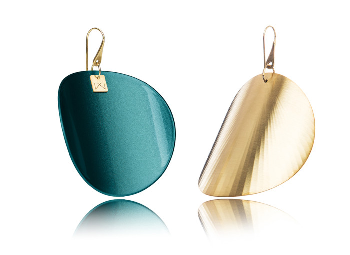 metalgloss-lyonsblue-circular